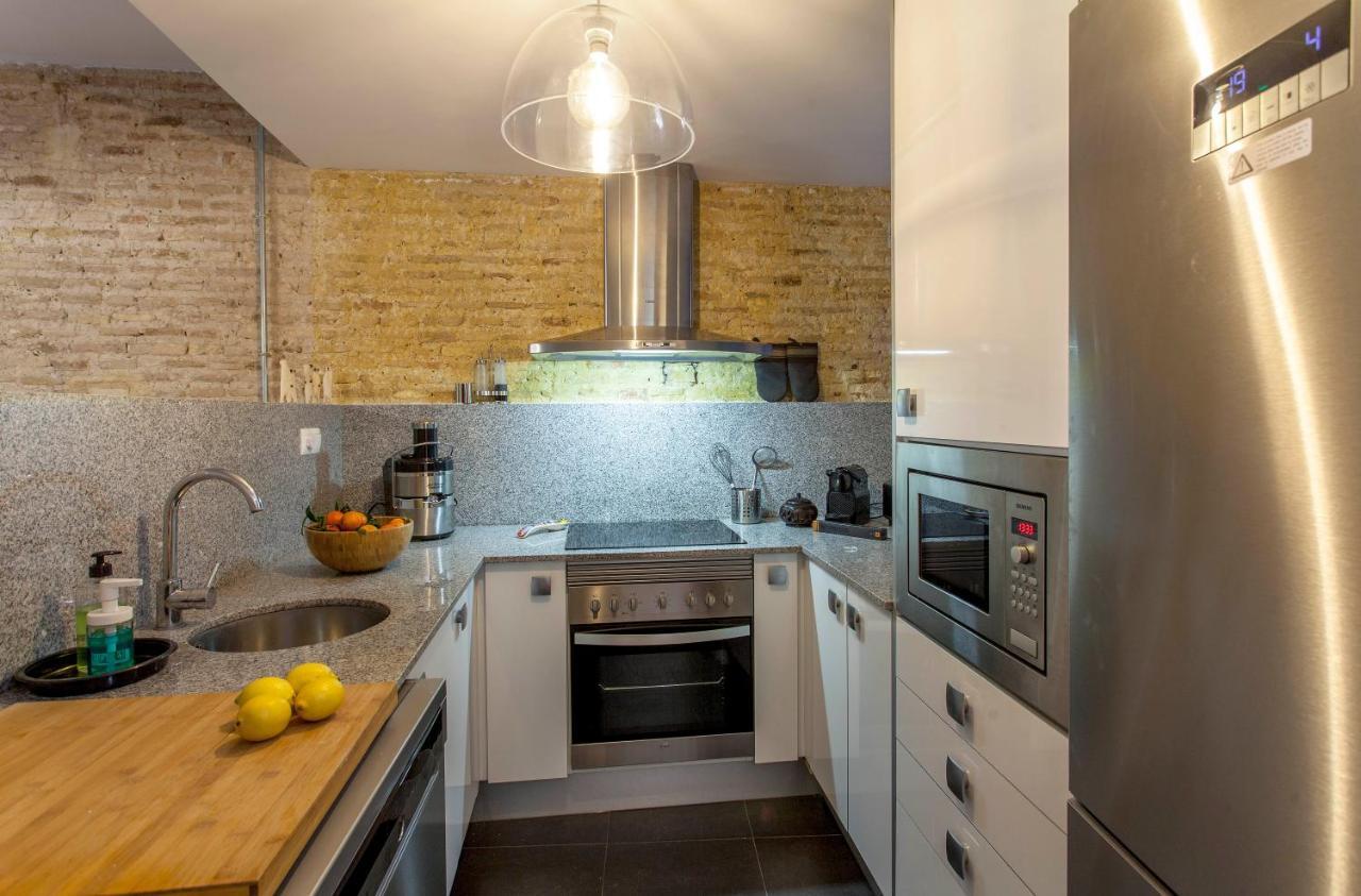 ולנסיה Luxurious & Alluring Home In Historic Town מראה חיצוני תמונה
