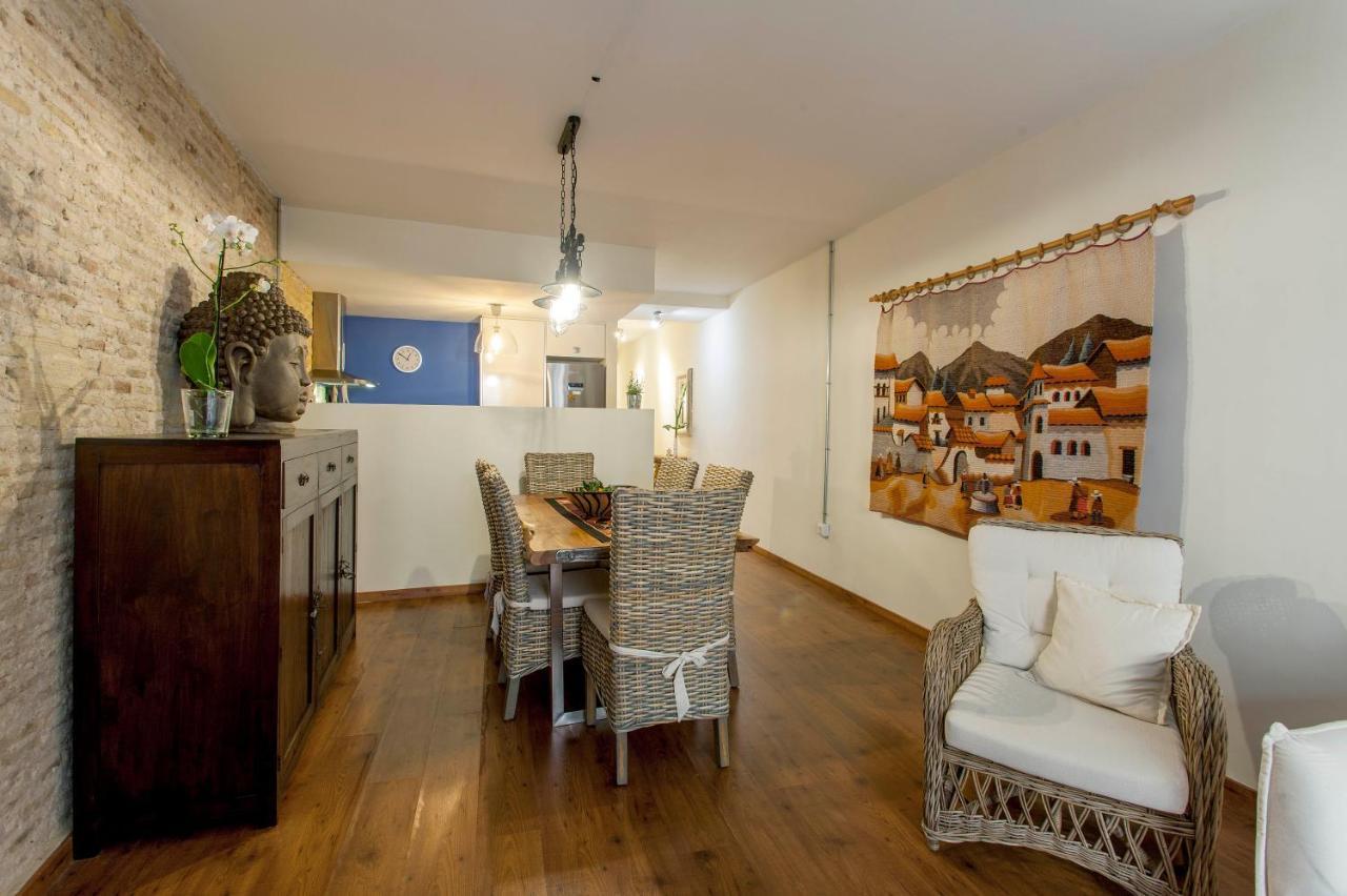 ולנסיה Luxurious & Alluring Home In Historic Town מראה חיצוני תמונה